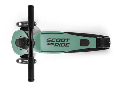 Scoot And Ride Highwaykick 5 LED Forest